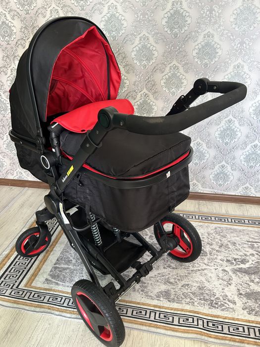 Детская коляска и автокресло