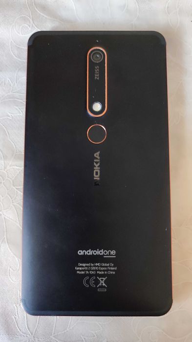 Nokia 6.1 за части или ремонт