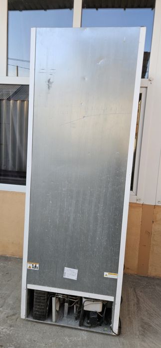 Холодильник доставка есть