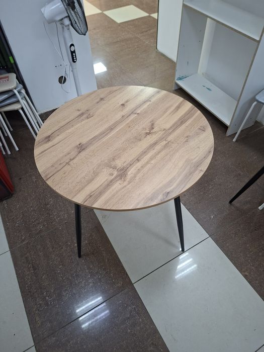 Столы и стулья для кафе