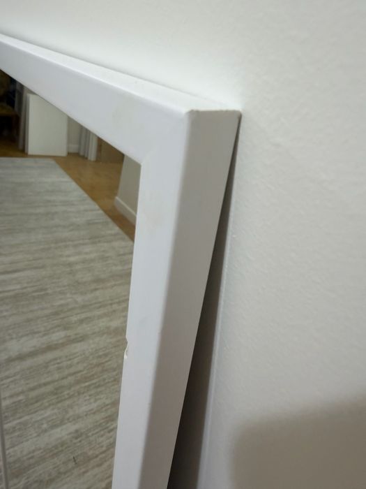 Зеркало с алюминевым профилем