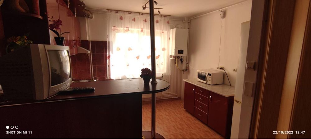 Inchiriez apartament 2 camere micalaca