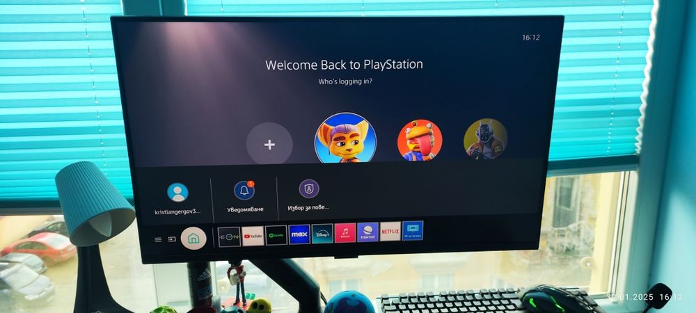 Смарт монитор Samsung S32AM700UU