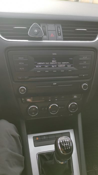 Radio cd skoda Octavia 3