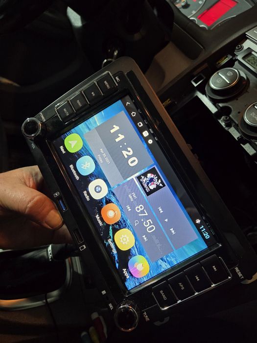 Навигация за VW Android