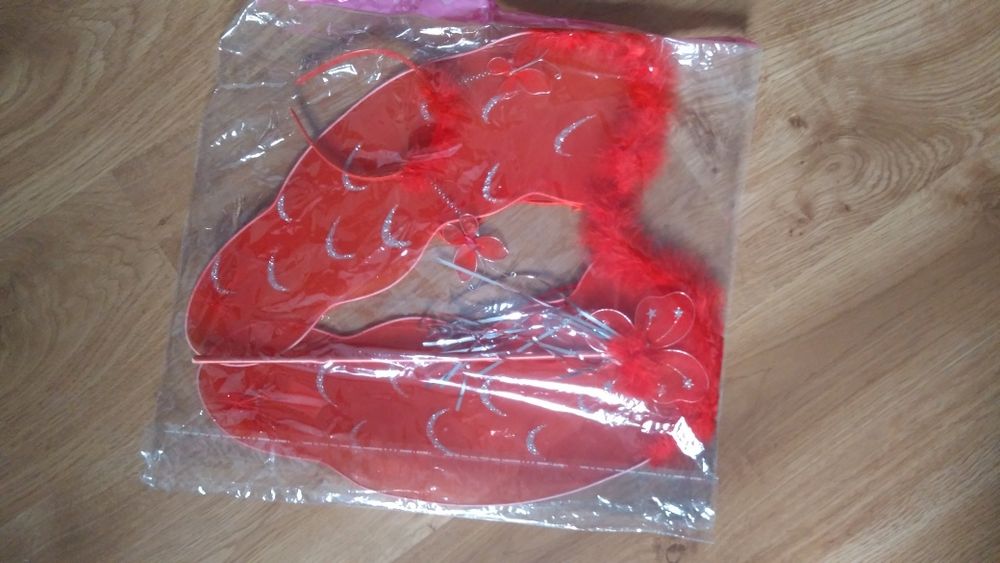 Aripi inger cu puf de lebădă, cordelută, baghetă magică - NOI