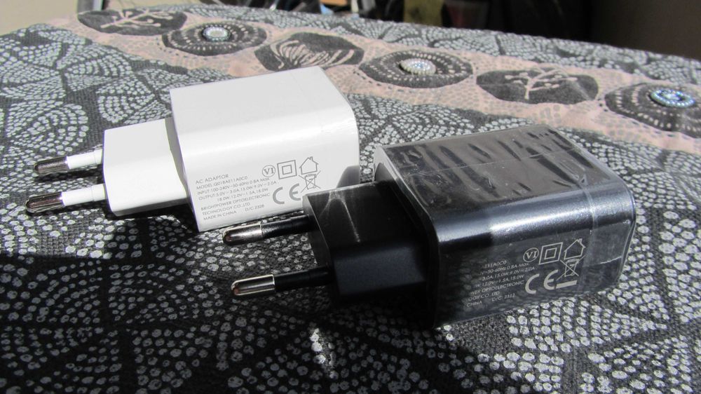 Универсално бързо USB зарядно, 3A, 18W