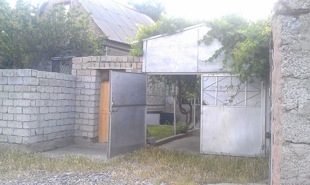 Продаю дом участок Тузель-Янги Узбекистан Яшнабадский р-н