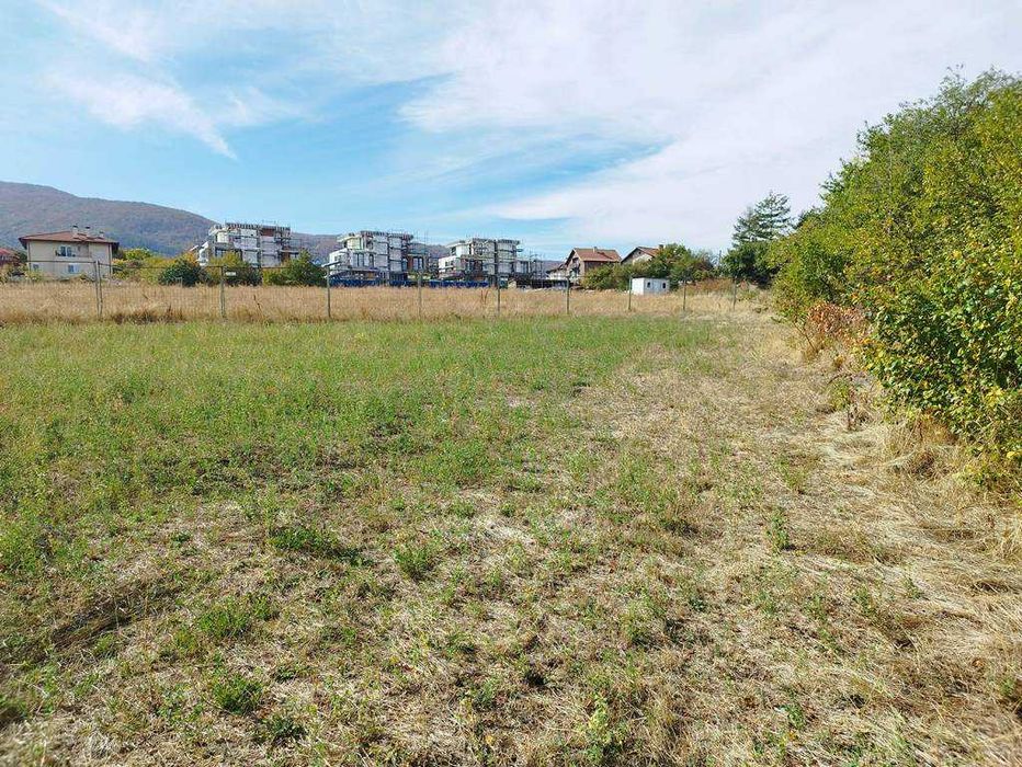 Продава се Парцел в с. Лозен, Област София-град - 3100 кв.м за 181 €/кв.м - Снимка #7