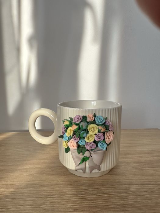 Cana lalele si trandafiri