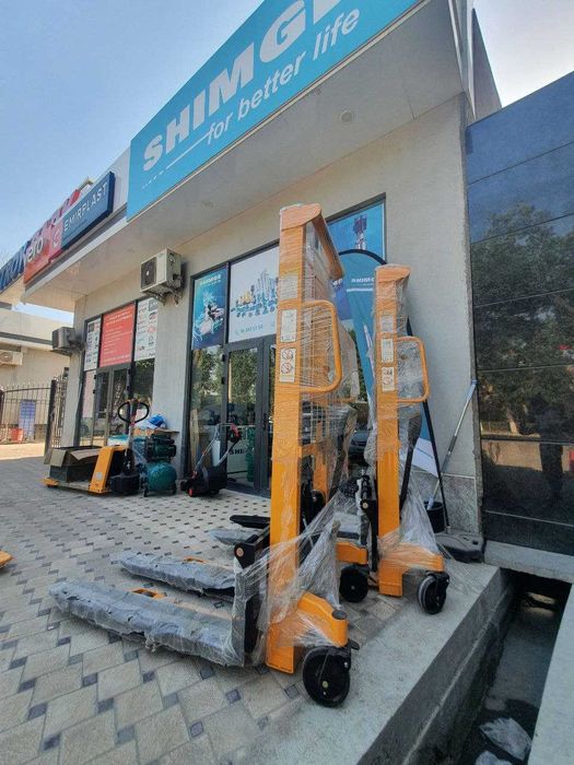 Продаётся новая грузоподъёмная техника — штабелер 2 ТОННА