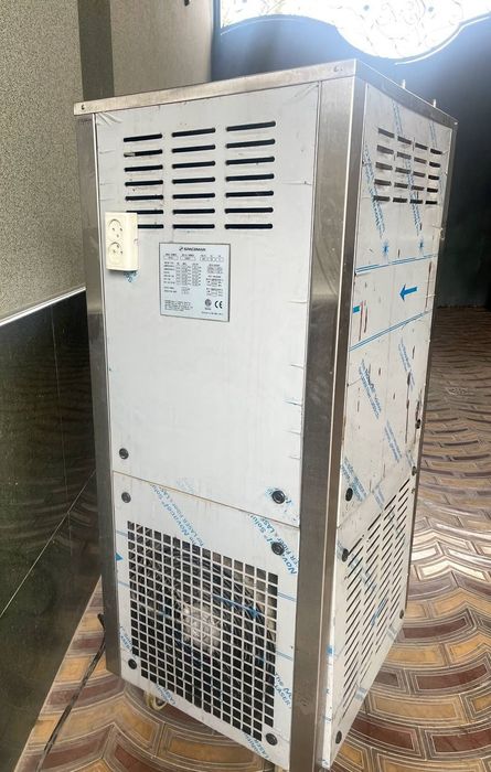 Frezir sotladi Italyanski Aparat