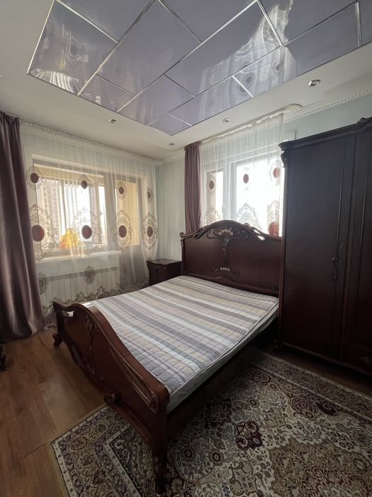 Продам спальни гарнитур