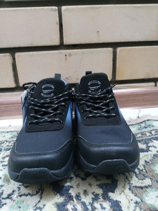 Кросовки для весны