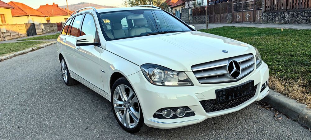 MERCEDES-BENZ C-Class 2012 — imagine 3