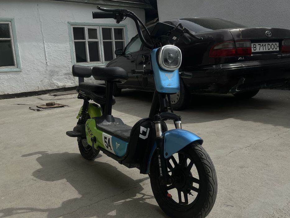 электро скутер T-Rex