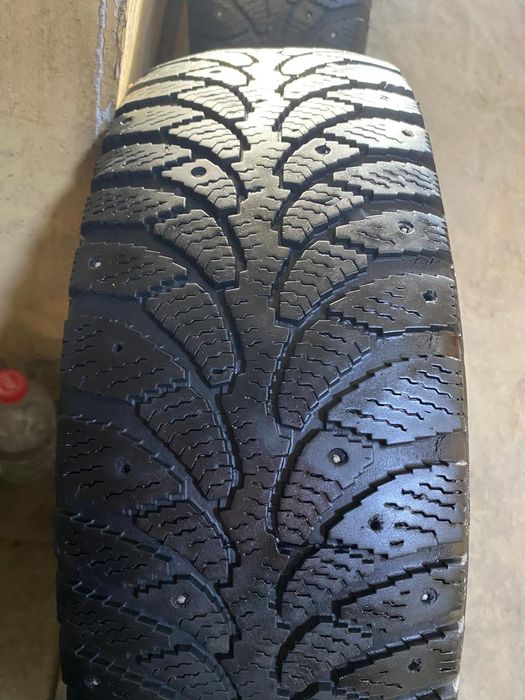 Диски с резиной на Корейцев