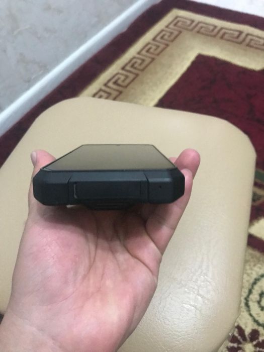 Продам Unihertz tank 2.