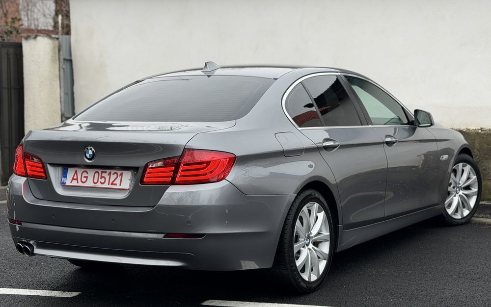 Bmw F10/Seria 5 / 2.0 / 184 CP / 2012 / Navigatie mare / Scaune sport
