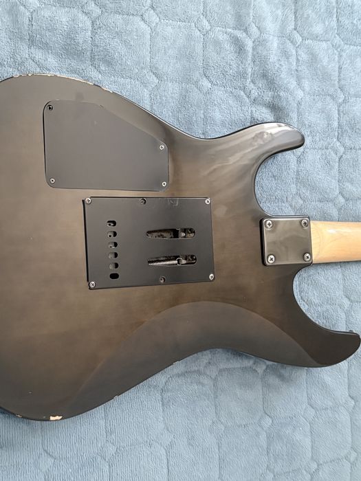 Электрогитара Manfred Seymour Duncan