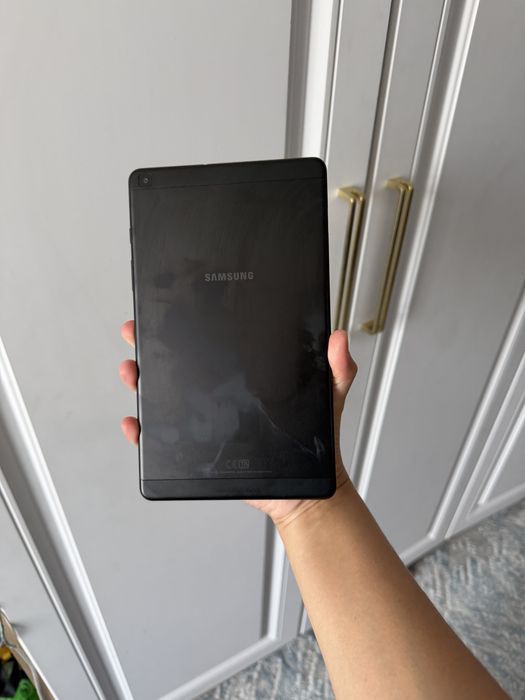 Планшет Samsung на запчасти