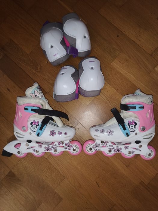Role reglabile Minnie Mouse , are și protecție genunchi și coate