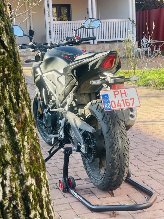 Honda CB 500 hornet 2024