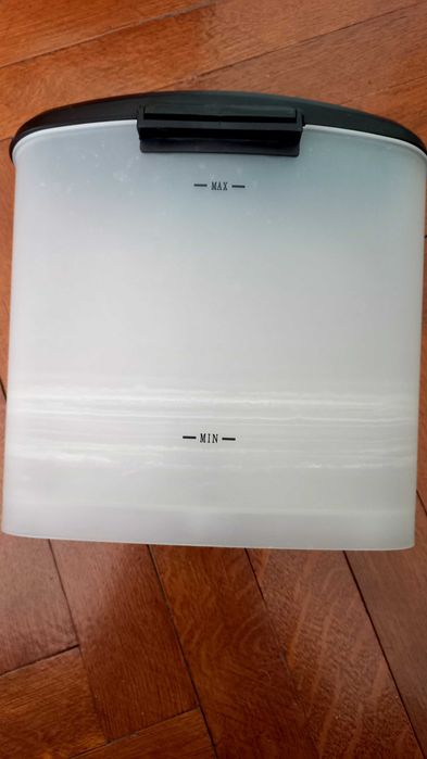 Резервоар за кафемашина