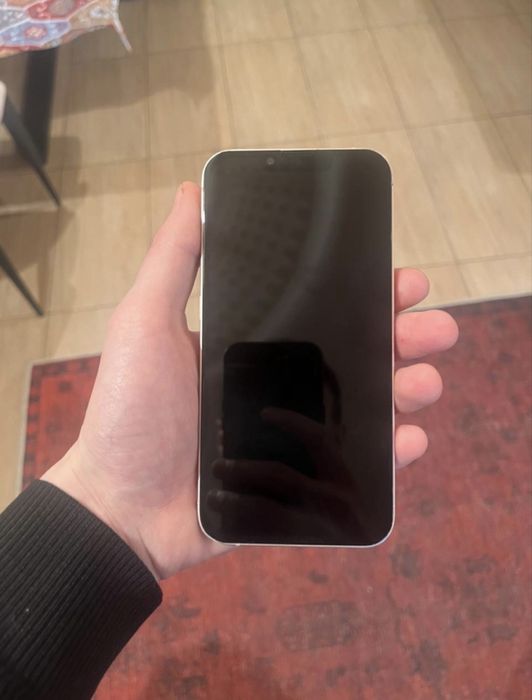 айфон 13 в розовом цвете