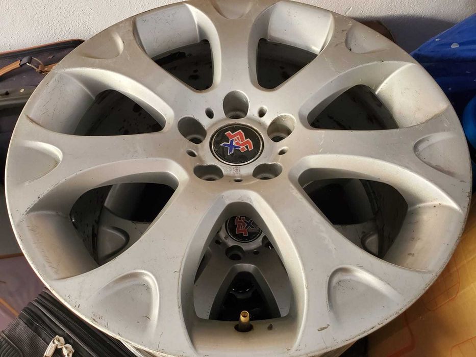 Jante Land Rover/Range Rover 4x4 15 cu o bucată cauciuc