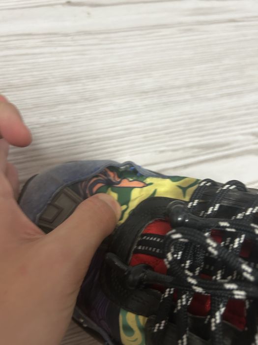 versace chain reaction