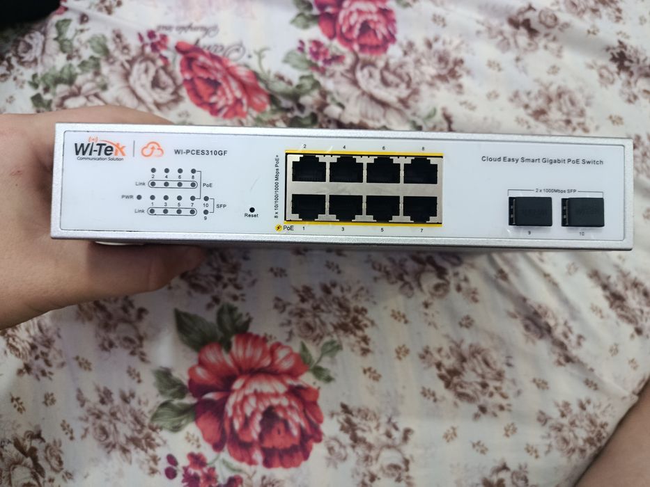 Продам свич новый