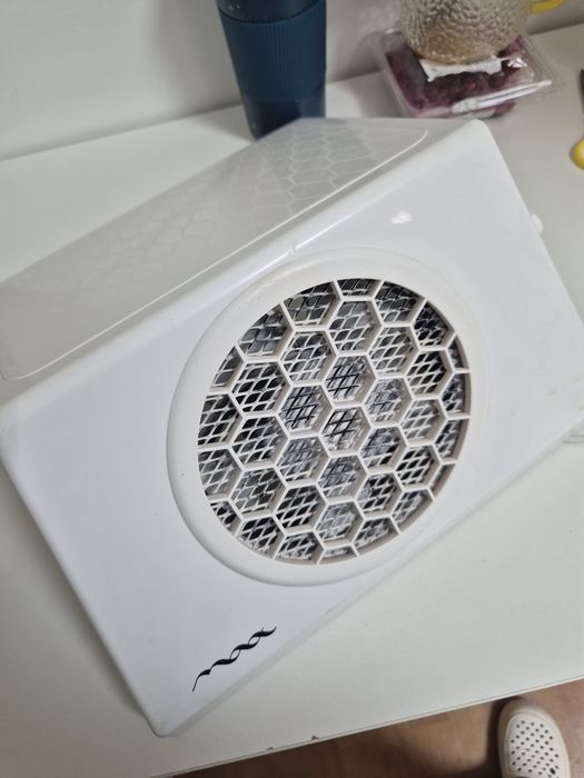 Продам лампы и пылесос