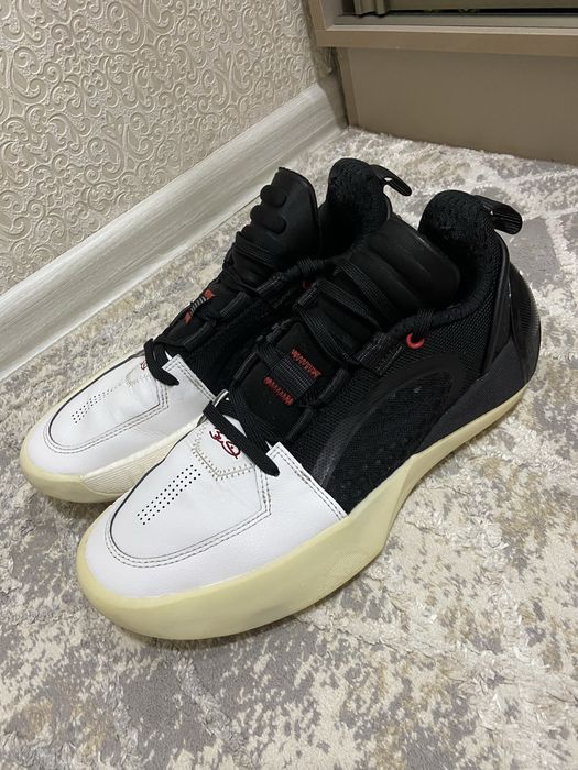 Продам вещи и кроссовки