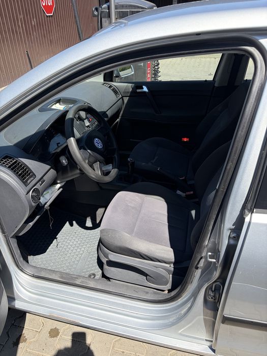 VOLKSWAGEN Polo 2002 — imagine 5
