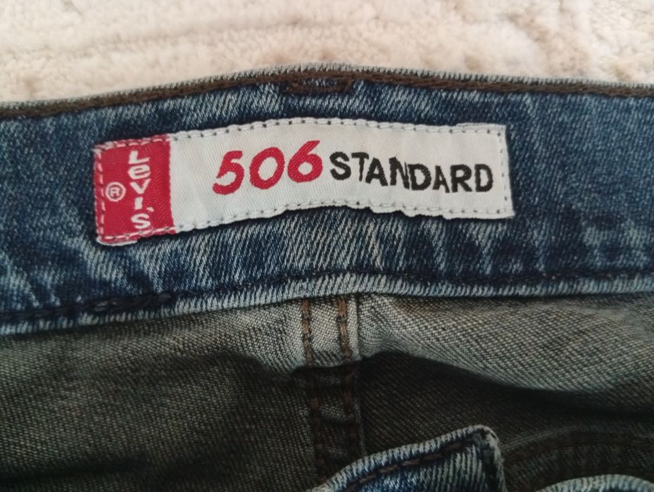 Джинсы Levi's 506