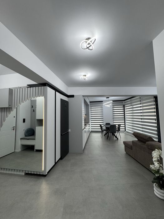 Inchiriez apartament 2 camere, bloc nou, Fratii Golesti