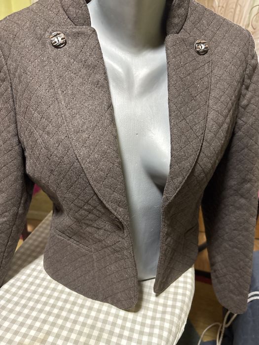 Sacou lână 83%lana,stare peefecta