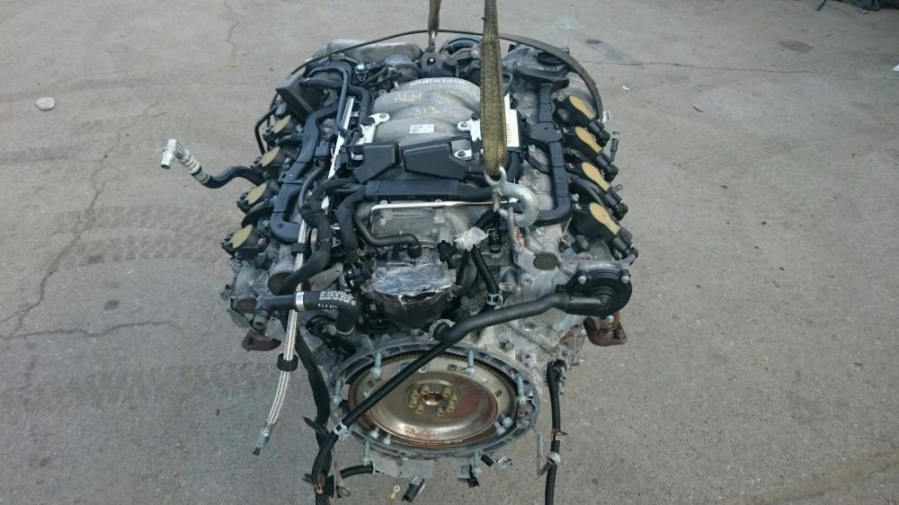 На Мерседес двигатель