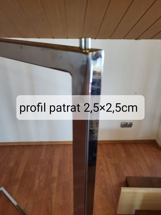 Stender pentru haine