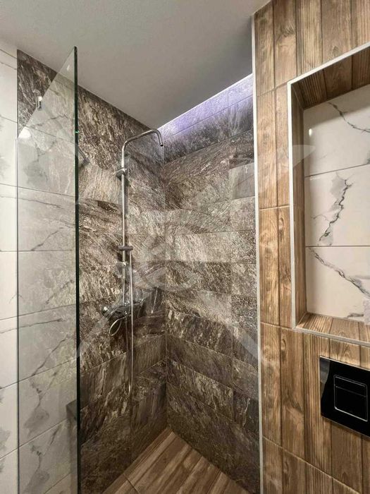 Дава се под наем Двустаен апартамент в Варна, м-т Св. Никола - 50 кв.м за 500 € - Снимка #4