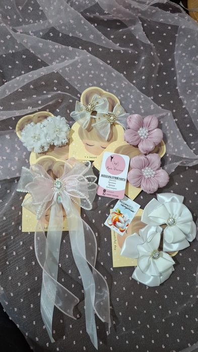 Броши,заколки,бантики,бутоньерки тд. Ручная работа!