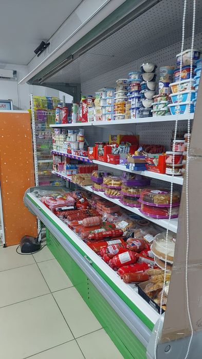 Витринный холодильник