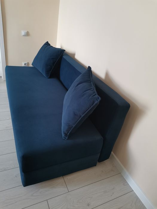 Мебель мягкая . Две кровати.