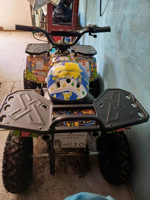 Детский квадроцикл