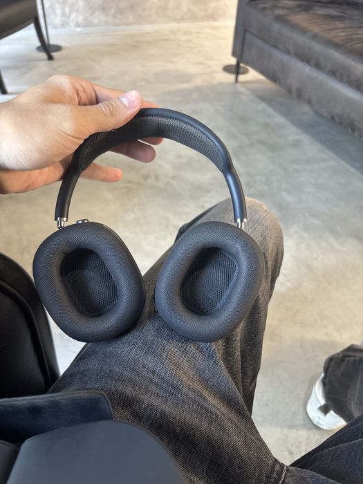 Air pods max 1 поколение