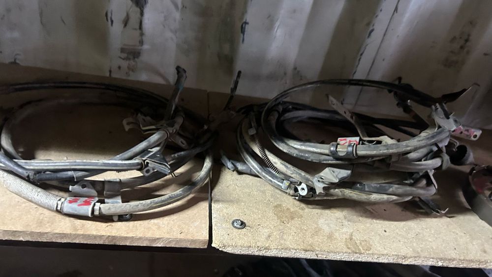 Трос ручного тормоза Lexus RX 300/330/350 Лексус РХ 300/330/350