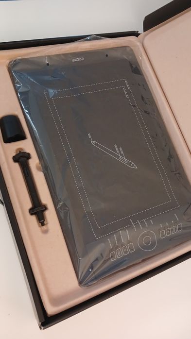 Wacom intuos pro L