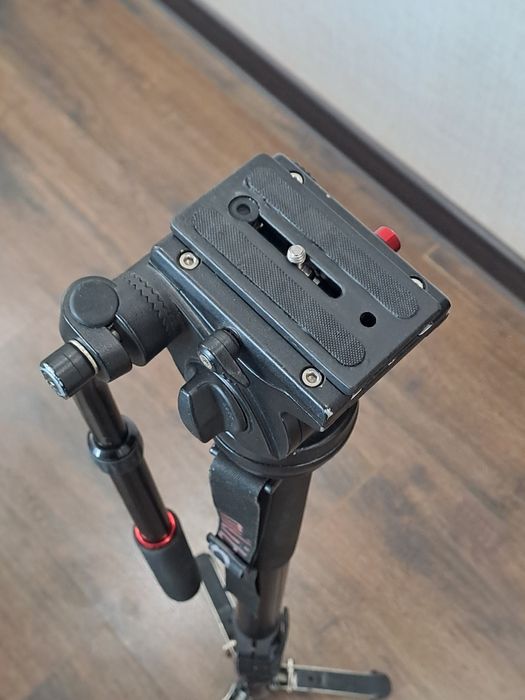 Продам монопод Milliboo