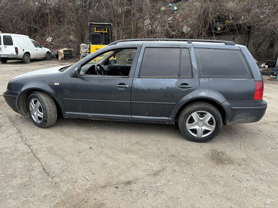 Фолксваген  Бора 1.9 101 к.с за части.